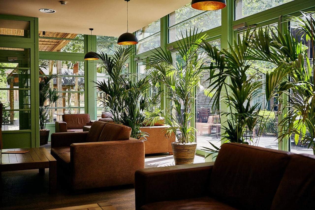 Hotel Des Trois Hiboux Plailly Bagian luar foto