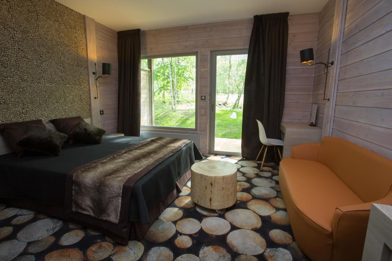 Hotel Des Trois Hiboux Plailly Bagian luar foto
